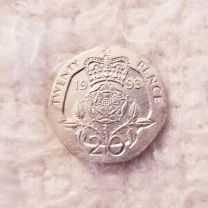 1993 British Twenty Pence Coin Queen Elizabeth II Vintage Collectible